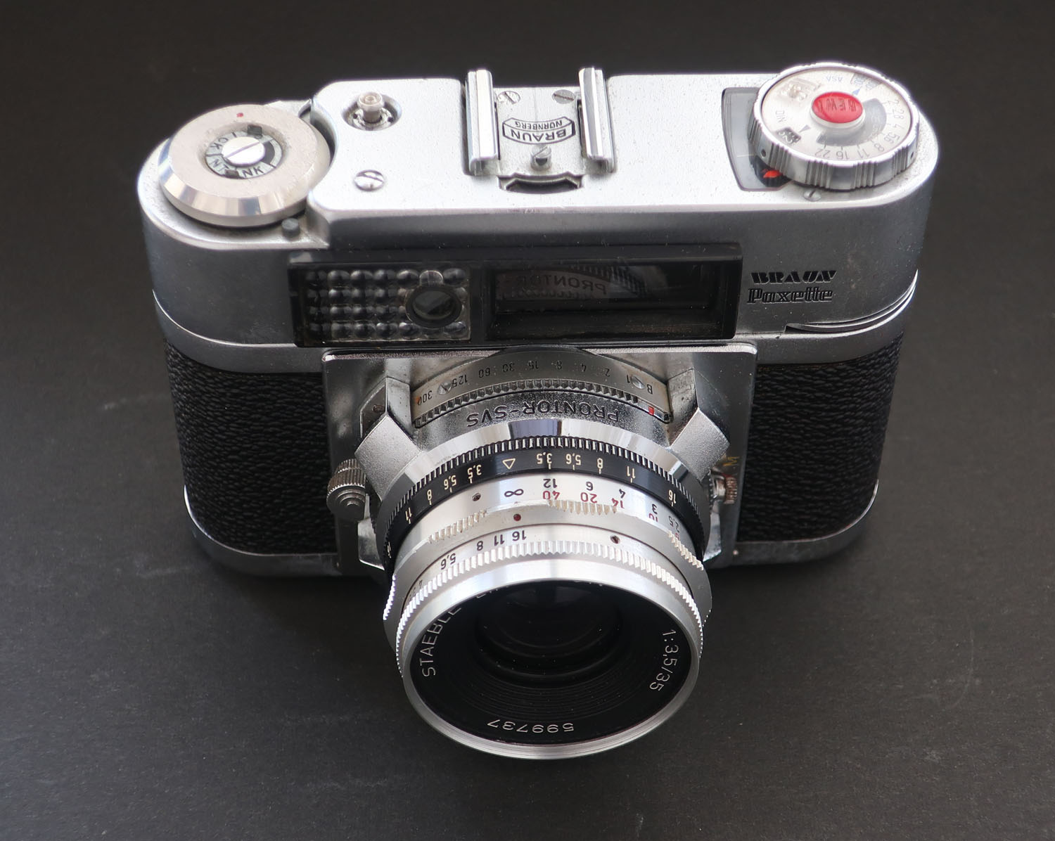 ドイツ・ブラウンのクラシックカメラ・パクセッテ『Paxette』 - カメラ