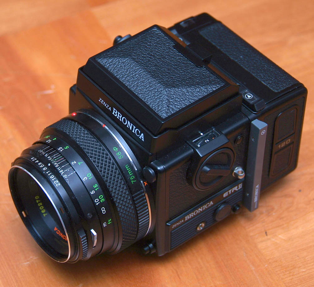 ゼンザブロニカ bronica etr 銀モデル - フィルムカメラ