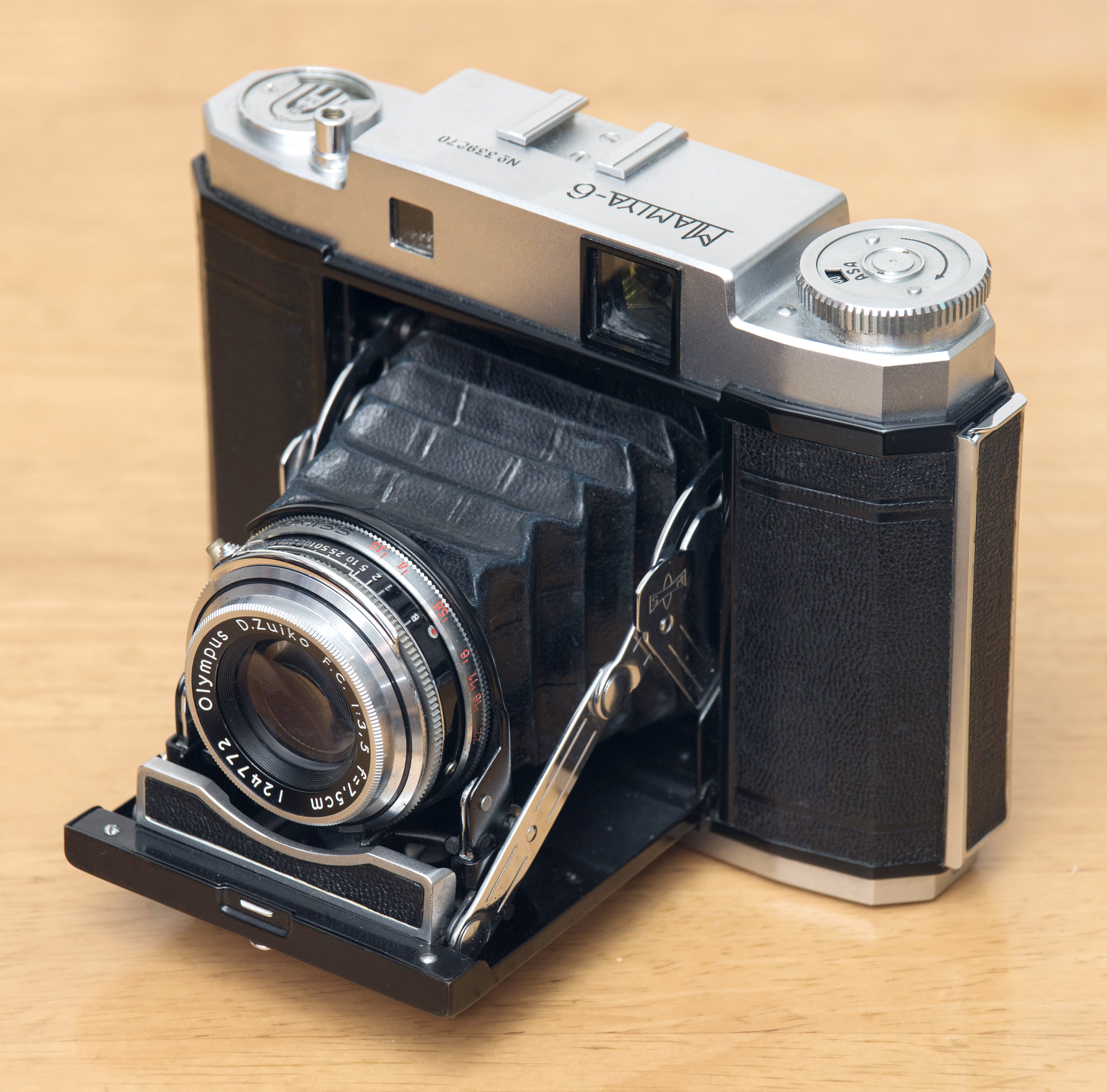 MAMIYA６カメラ・OLYMPUSーPEN・ＥＥＤ等カメラセット - フィルムカメラ